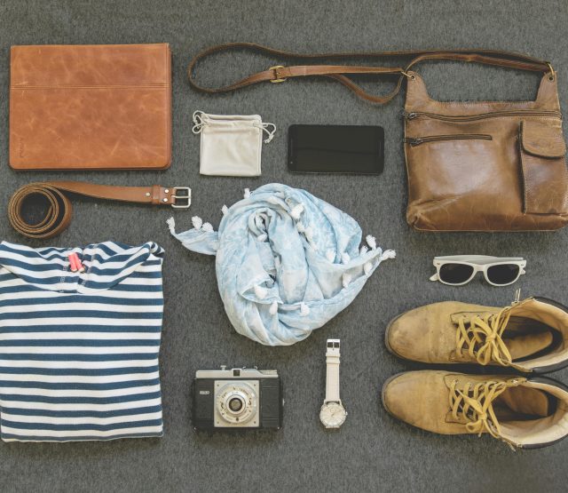 Vestuário impulsiona vendas online