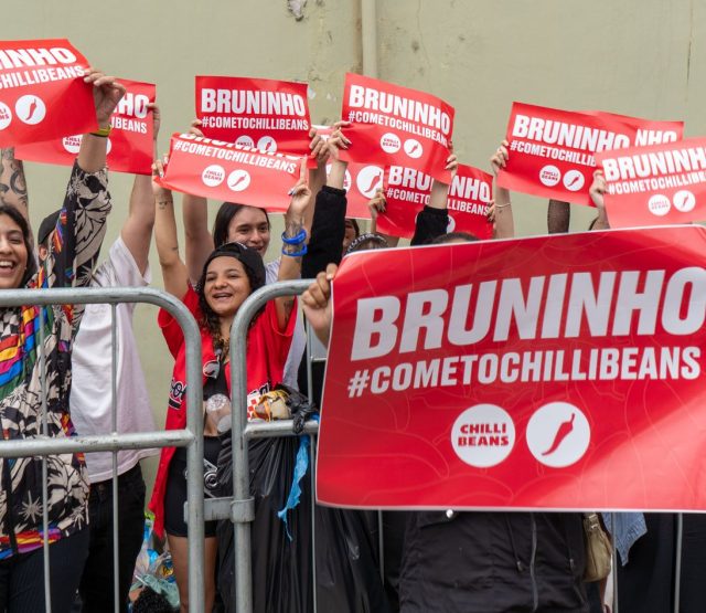 Bruninho, come to Chilli Beans!
