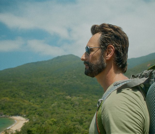 Rodrigo Santoro em campanha da Jeep
